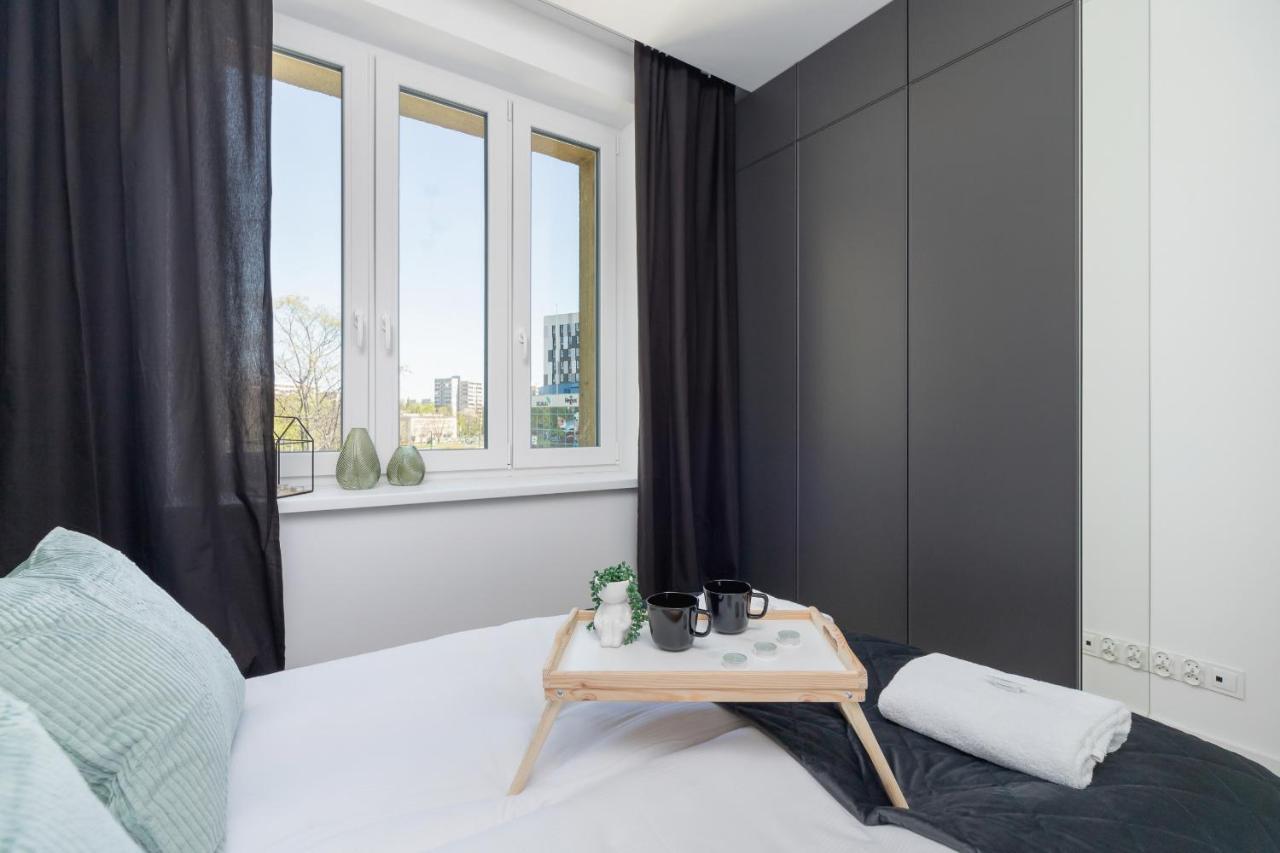 Apartment Modern Grzegorzeckie Roundabout Cracow By Renters Krakau